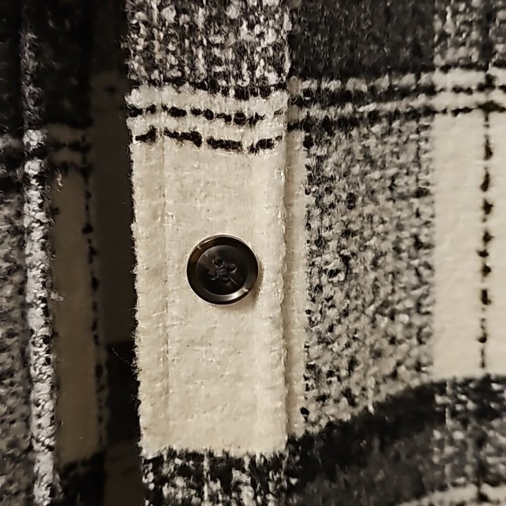 RW&CO Shacket - Picture 4 of 9